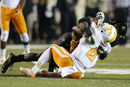 karlbutlertackleut1117112.jpg