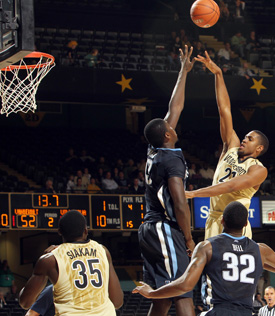 jeter120112villanova.jpg