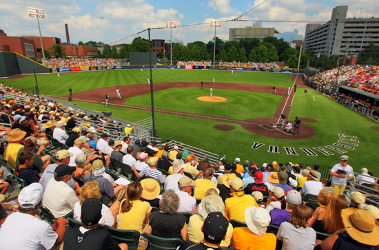 550_hawkins_13_ncaa_2.jpg