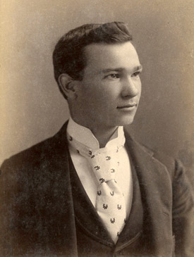 Elliott Jones