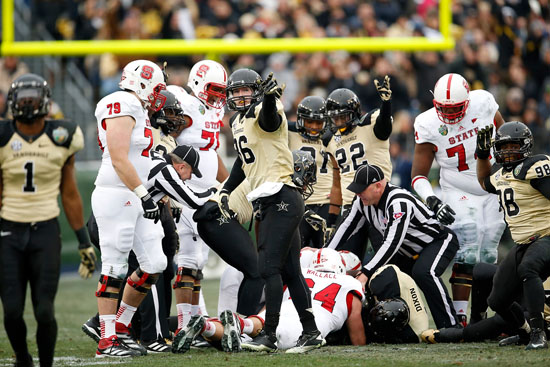 chasegarnhamfumble550123112.jpg
