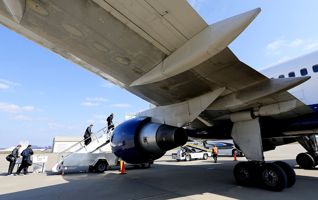 640flightwide102513.jpg