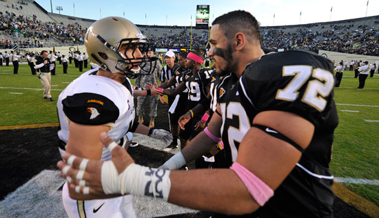 550_army_coin_toss.jpg