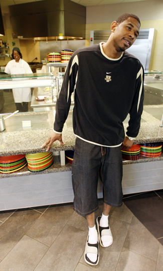 fosterfood325x541.jpg