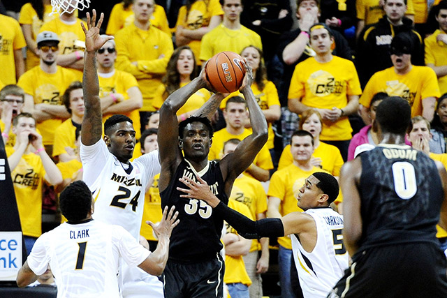 021914_siakam_mbb_640.jpg