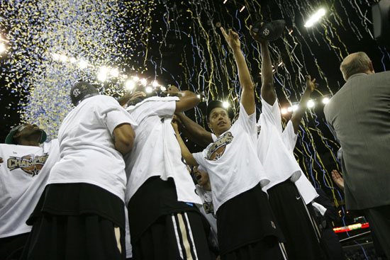 secchamps3111huddle765550.jpg