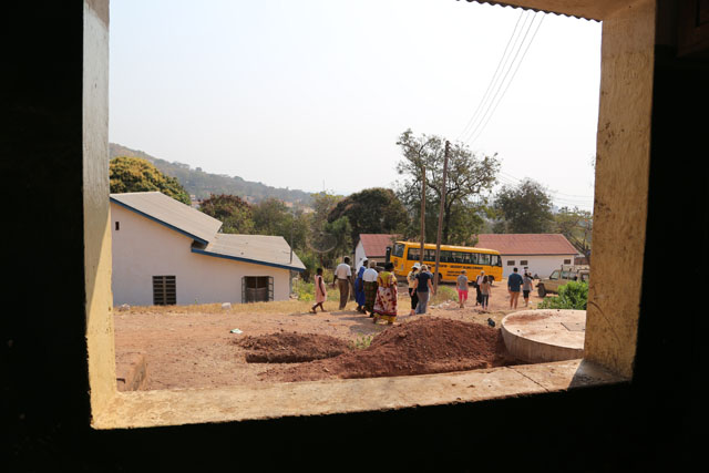 071813_tanzania_17.jpg
