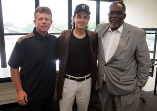 tripbaseball325x230.jpg