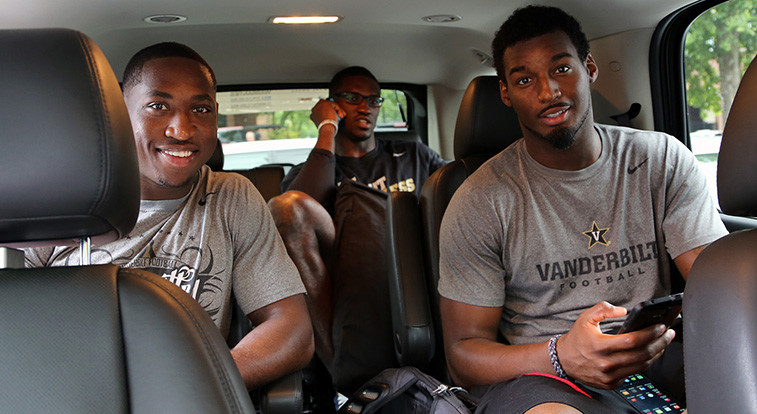 757mediadayscar071116.jpg