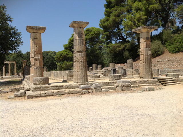 basketballgreece81513.jpg