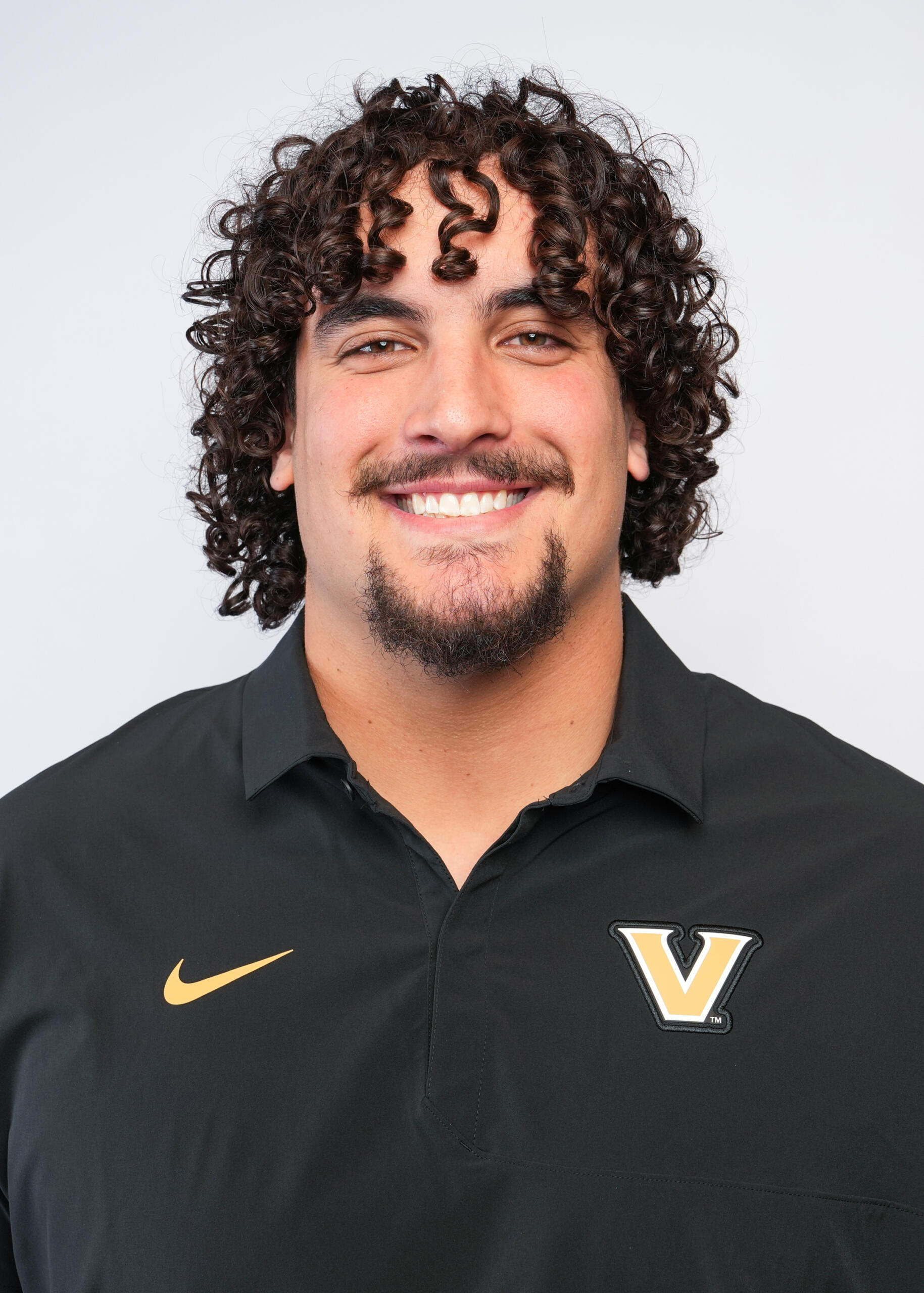Cade McConnell headshot