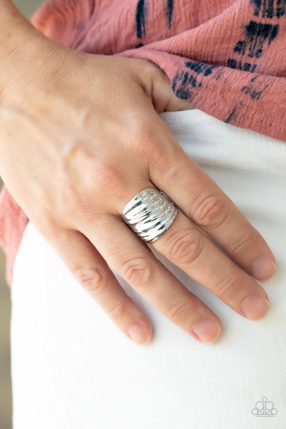 Easily Swayed - Silver - Paparazzi Accessories Ring