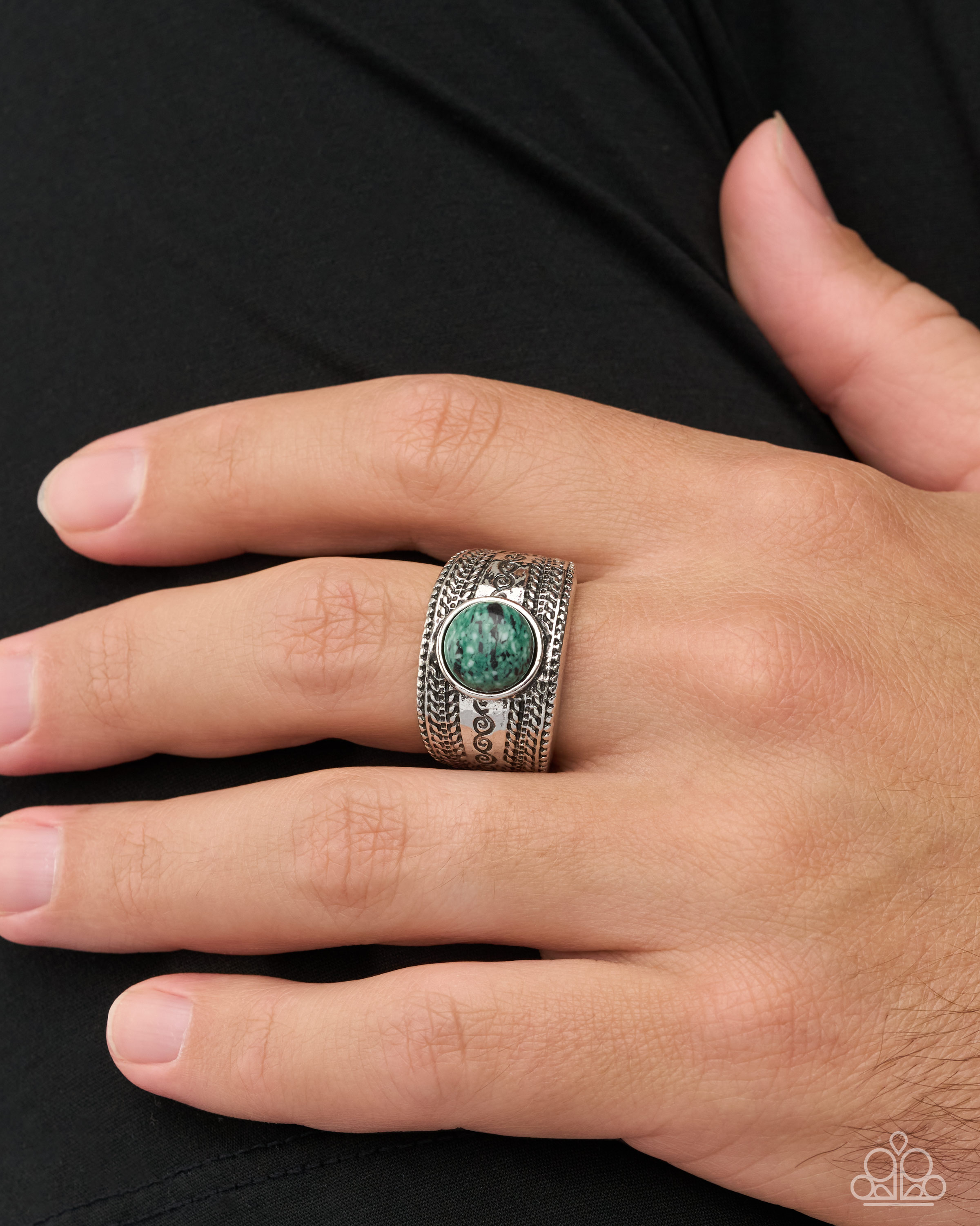 Swirled State - Green Stone Silver Urban Ring