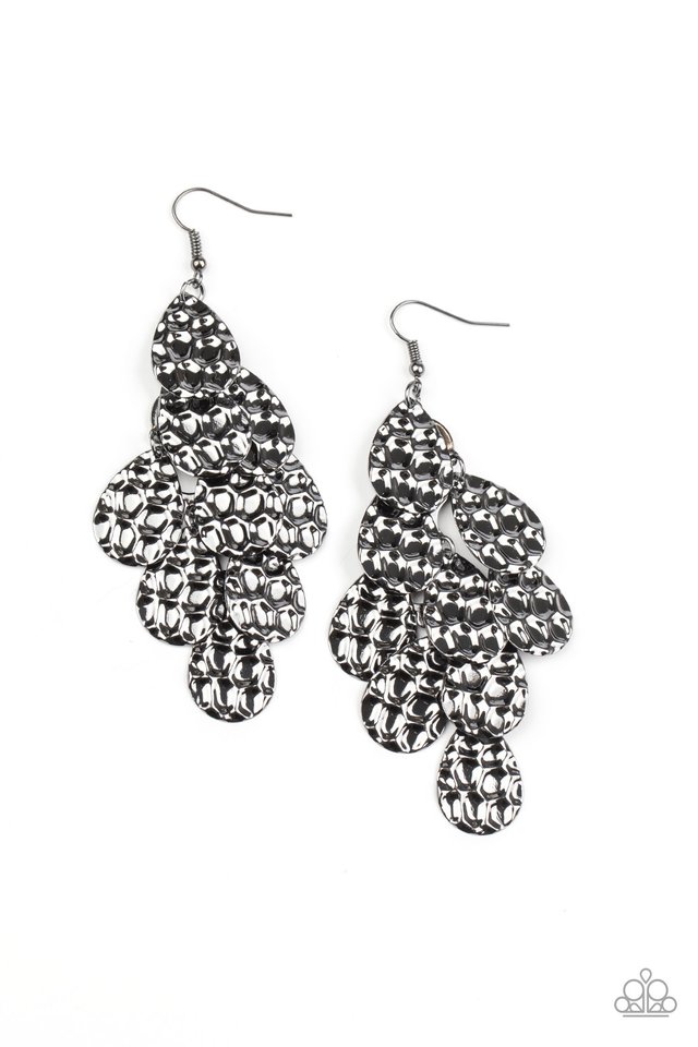 Instant Incandescence - Black - Paparazzi Earring Image