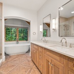 Alternate image 11