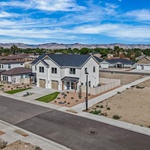 Alternate image 28
