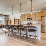 Alternate image 10