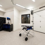 Alternate image 221