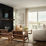 Alternate image 4