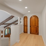 Alternate image 13