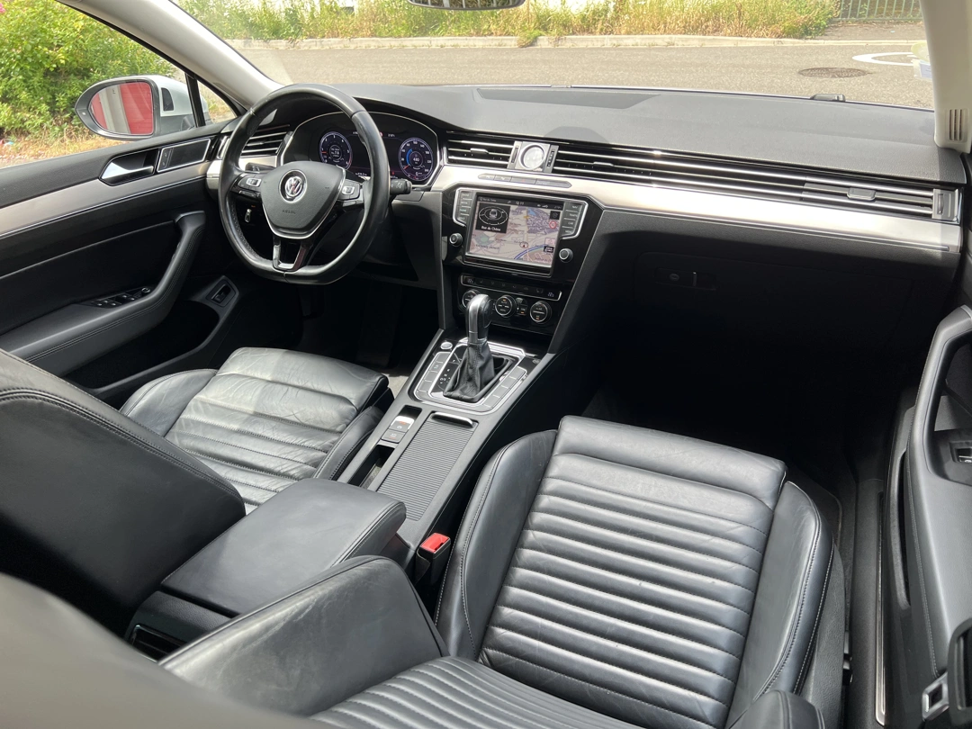 Volkswagen Passat Highline 2.0 TDI 150 ps DSG 2015