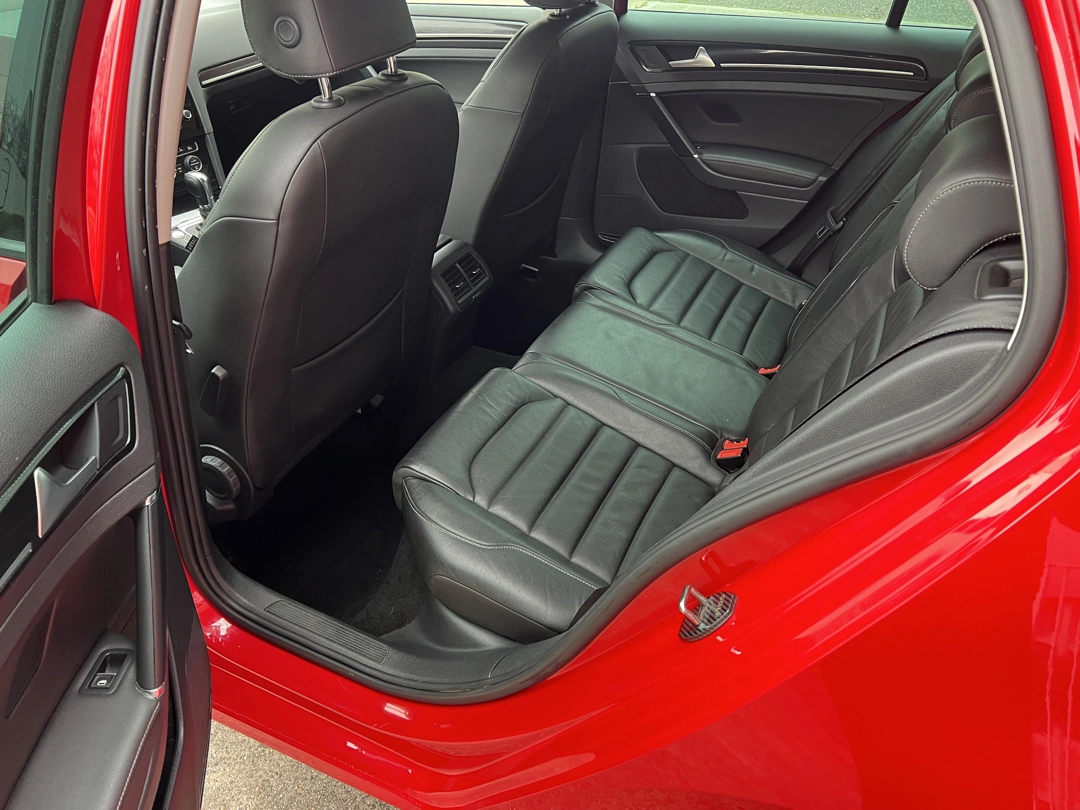 Volkswagen Golf 7 2.0 TDI  DSG150 ps Highline 2014