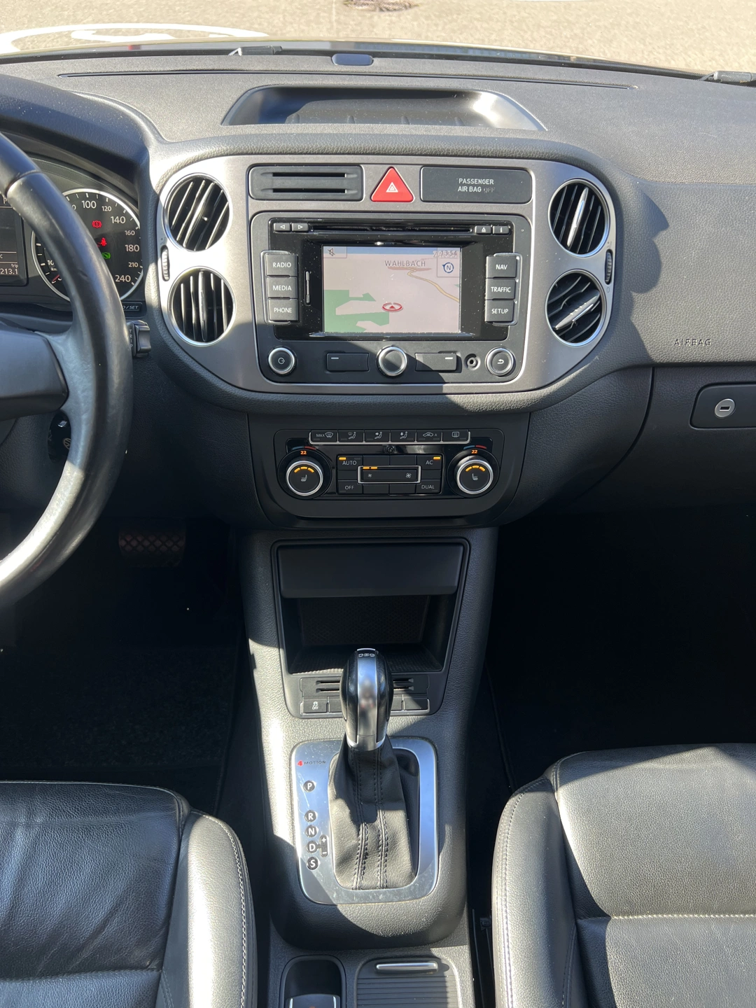 Volkswagen Tiguan Comfortline 2.0 TDI 140ps DSG 2011
