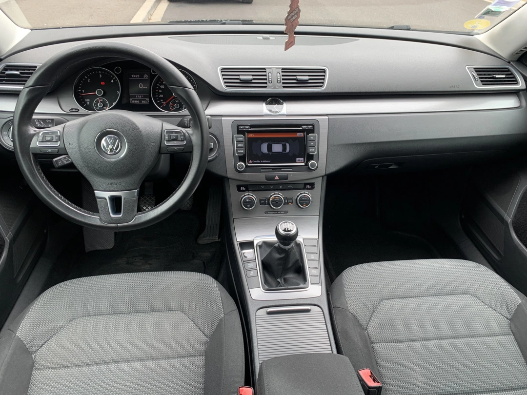 Volkswagen Passat Comfortline 2012