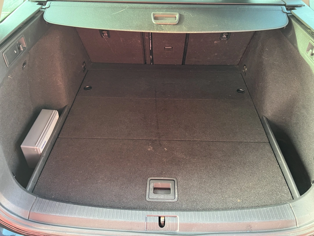 Volkswagen Golf Lounge 2.0 TDI DSG 2016