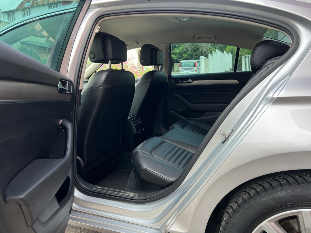 Volkswagen Passat Highline 2.0 TDI 150 ps DSG 2015