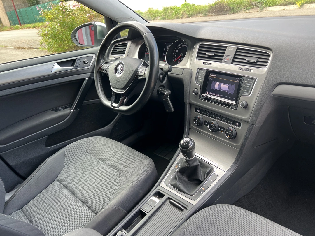 Volkswagen Golf 7 Comfortline 1.6 TDI Bluemotion 2014