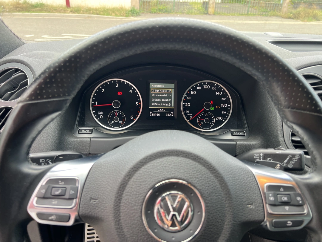 Volkswagen Tiguan R-Line 2.0 TDI 140ps 2014