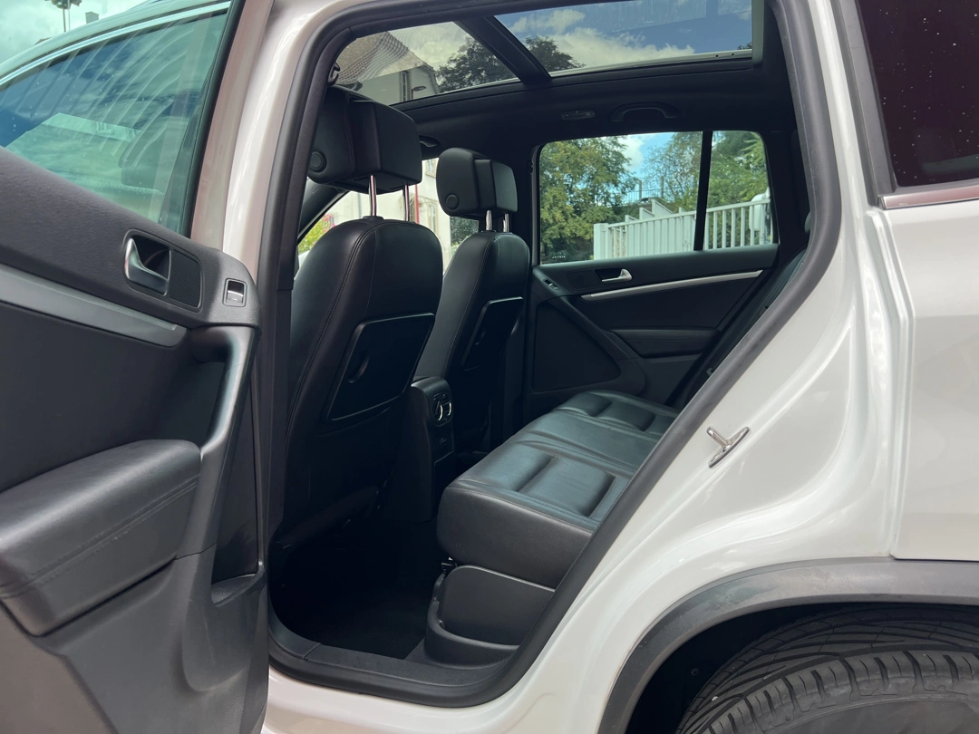 Volkswagen Tiguan R-Line 2.0 TDI 140ps 2014