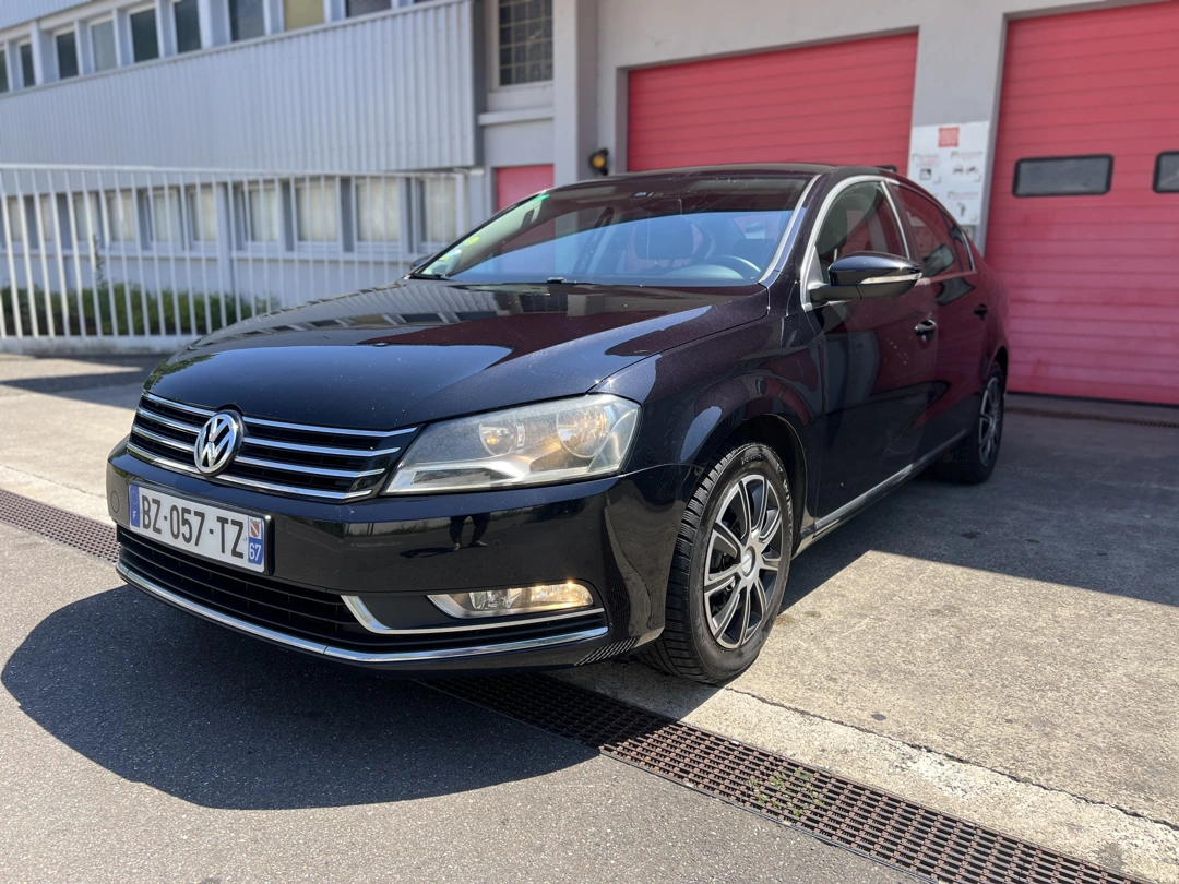 Volkswagen Passat Comfortline 2.0 TDI 140 ps 2012