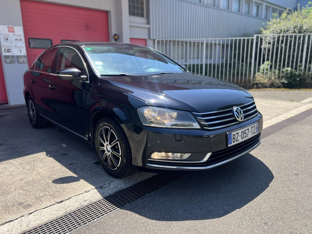 Volkswagen Passat Comfortline 2.0 TDI 140 ps 2012
