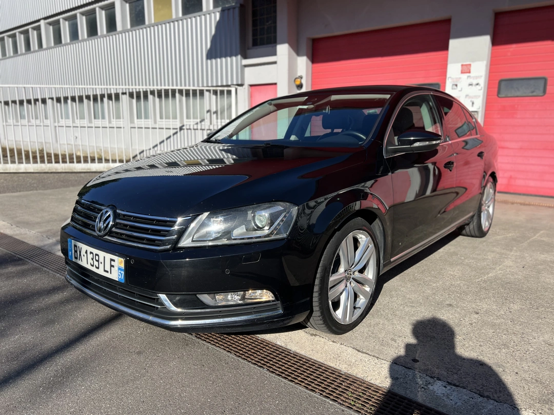 Volkswagen Passat Highline  2.0 TDI 140 ps DSG 2011
