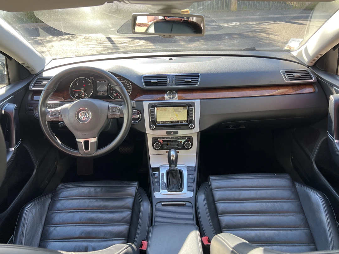 Volkswagen Passat Highline  2.0 TDI 140 ps DSG 2011