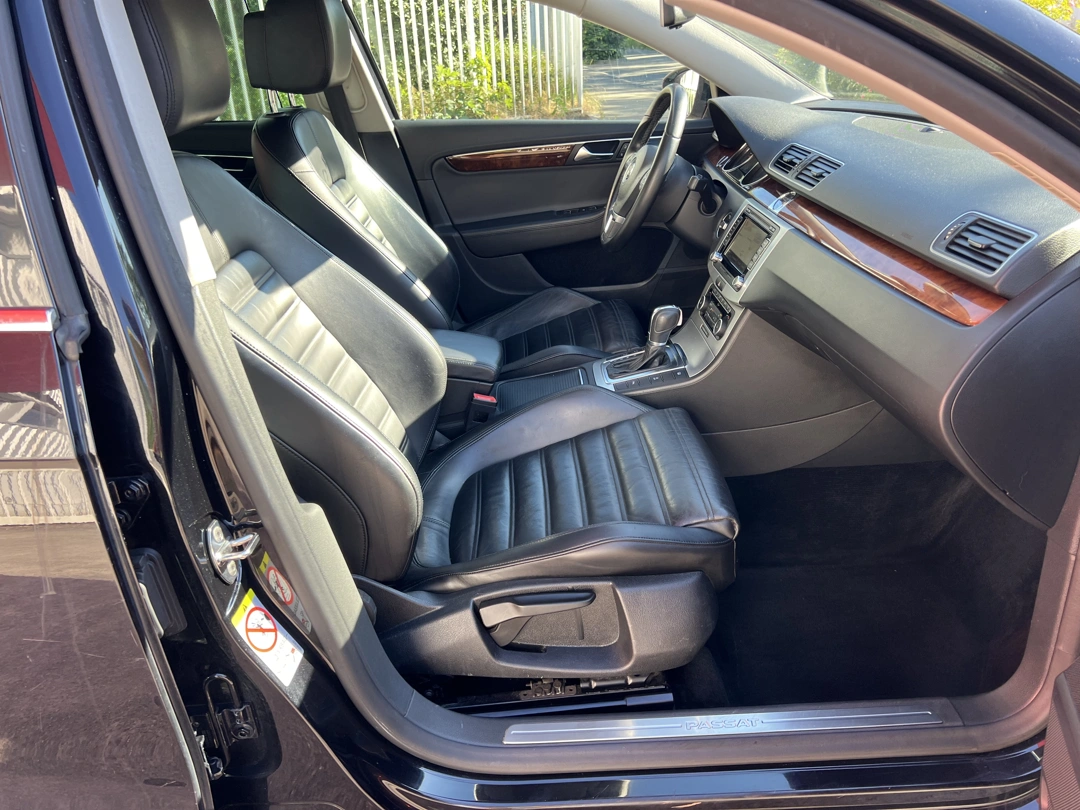 Volkswagen Passat Highline  2.0 TDI 140 ps DSG 2011