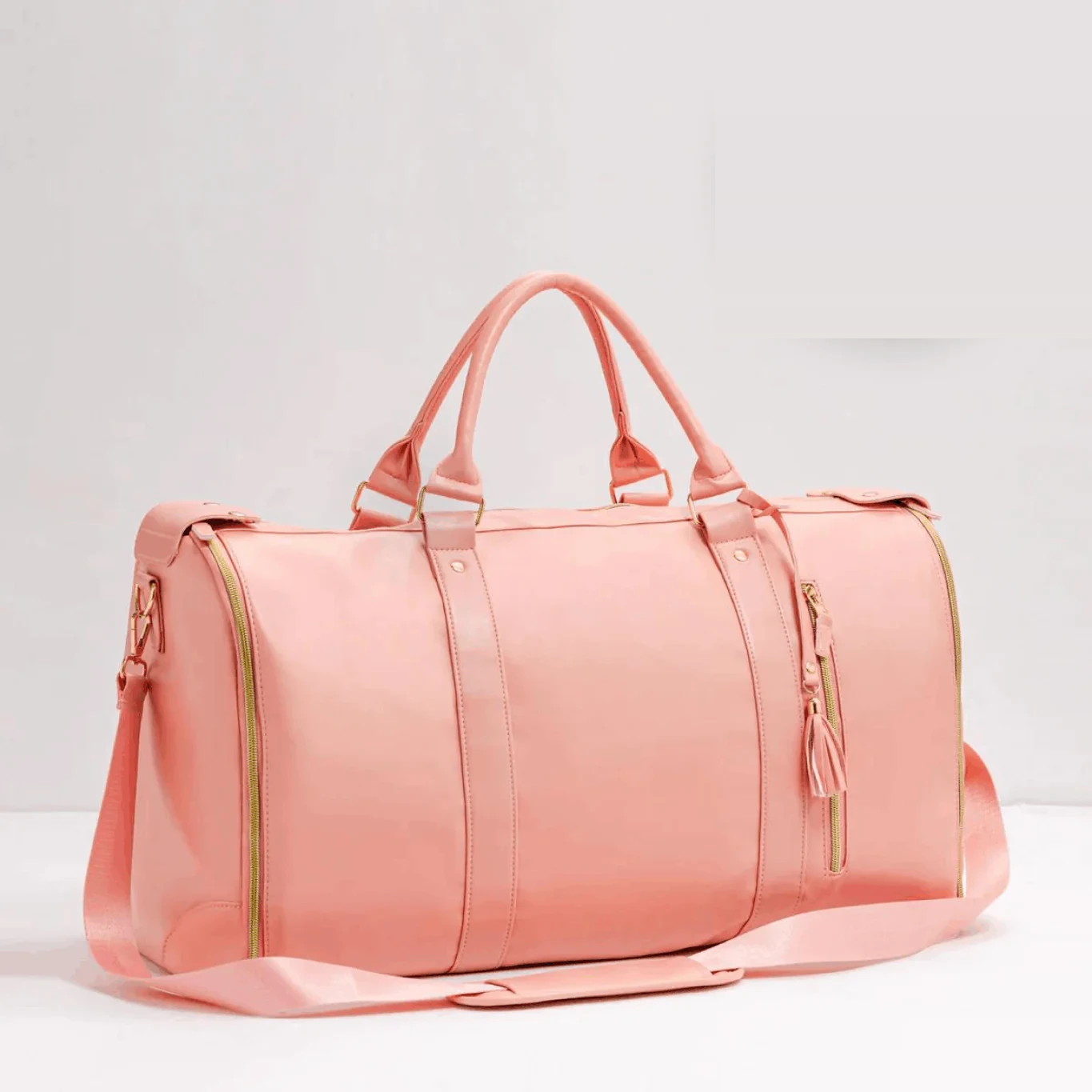 The rose pink Luhxe Travel Bag 2.0