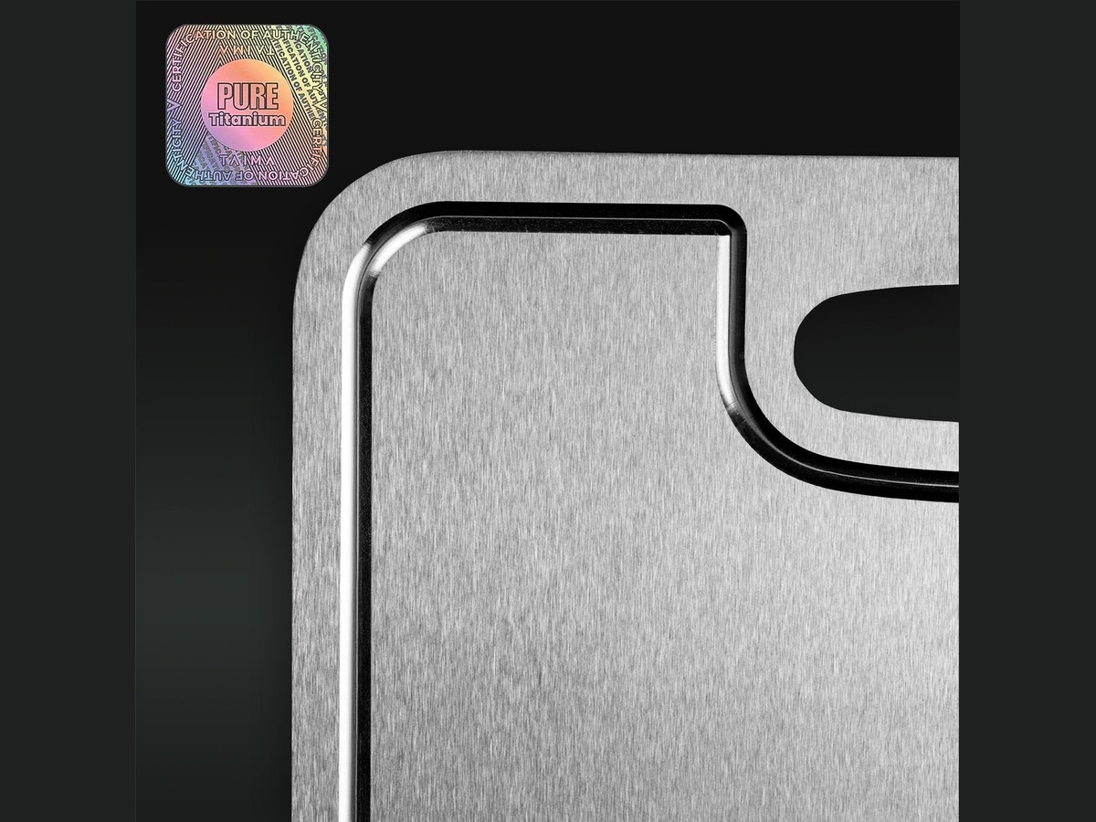 Close-up of the Taima board's handle cutout