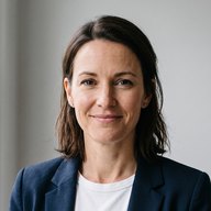 Claire Whitcombe