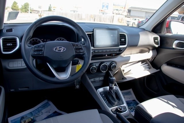 Used 2022 Hyundai Venue SEL with VIN KMHRC8A39NU208170 for sale in Joplin, MO