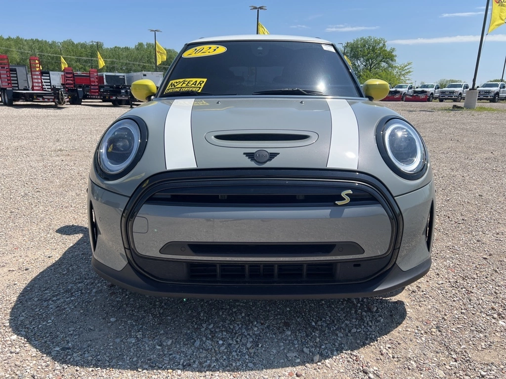 Used 2023 MINI Hardtop 2 Door SE with VIN WMW13DJ01P2T61573 for sale in Antioch, IL