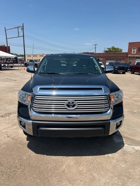 Used 2014 Toyota Tundra Limited with VIN 5TFHW5F16EX389935 for sale in Enid, OK