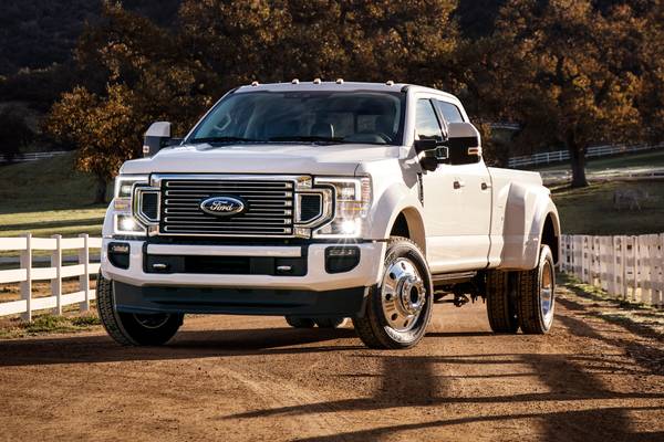 White Ford F-250