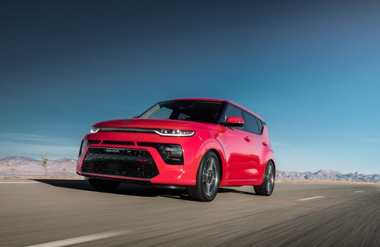 Red 2020 Kia Soul Front Exterior