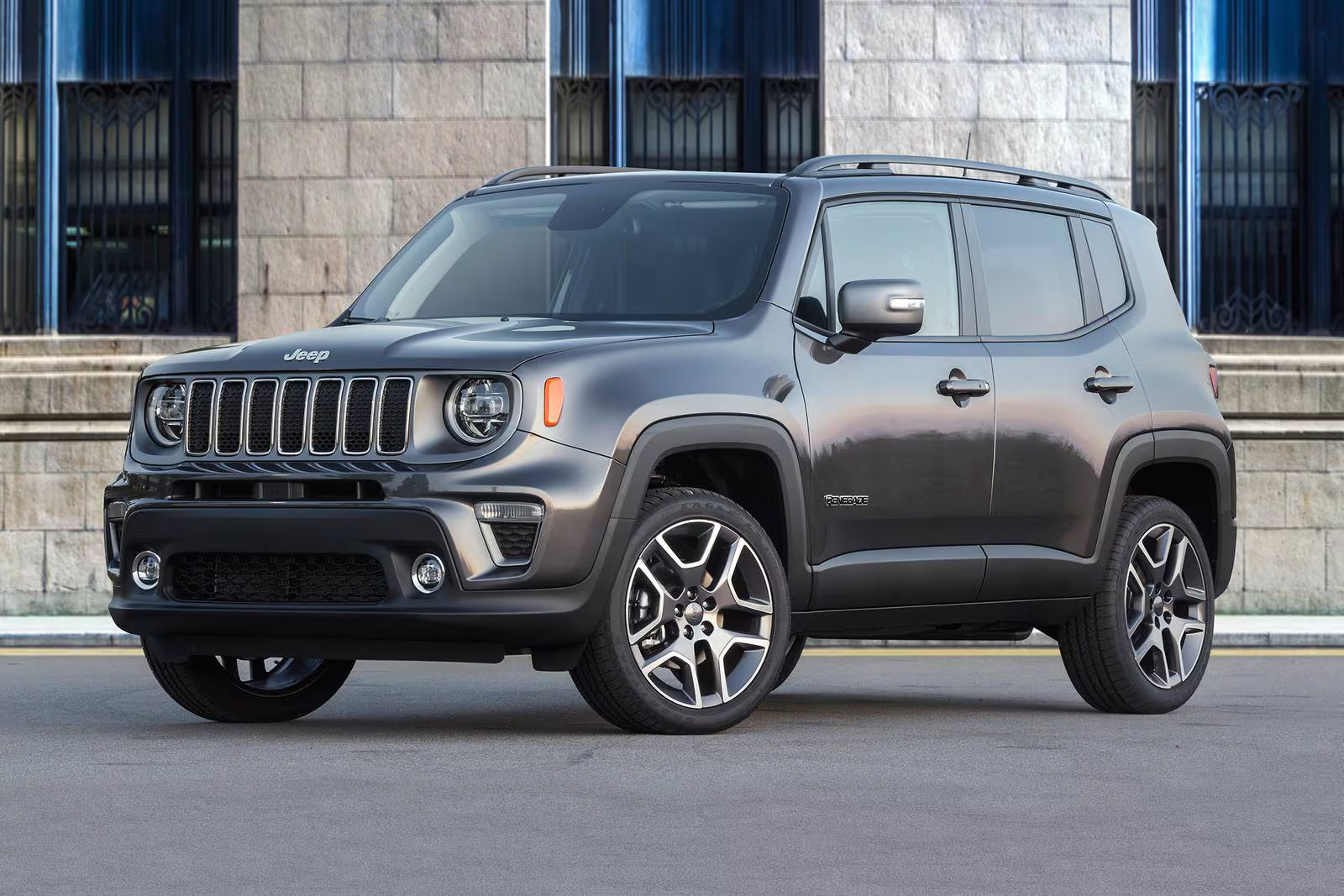 The 2020 Jeep Renegade limited trim.