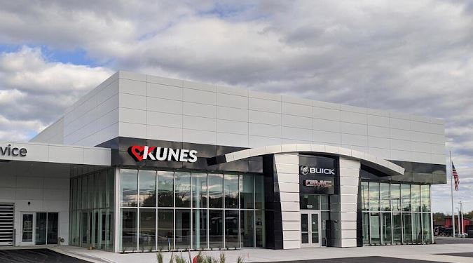 Kunes Buick GMC of Oak Creek dealership building