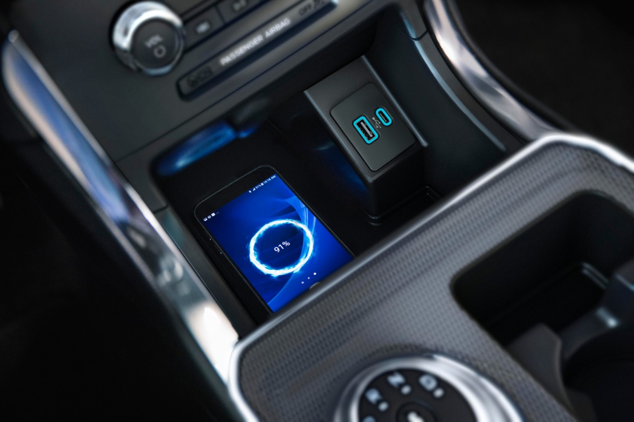 Wireless Charging Pad in 2024 Ford Edge