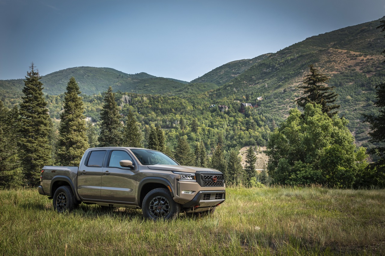 Nissan Frontier in grass